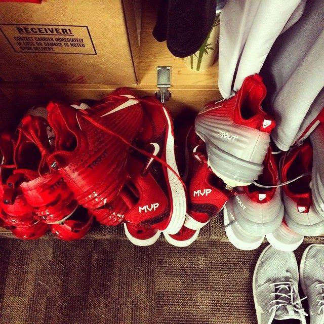 Yhermarodriguez's tweet image. cual te gusta
#lacras_para_ti
#originall