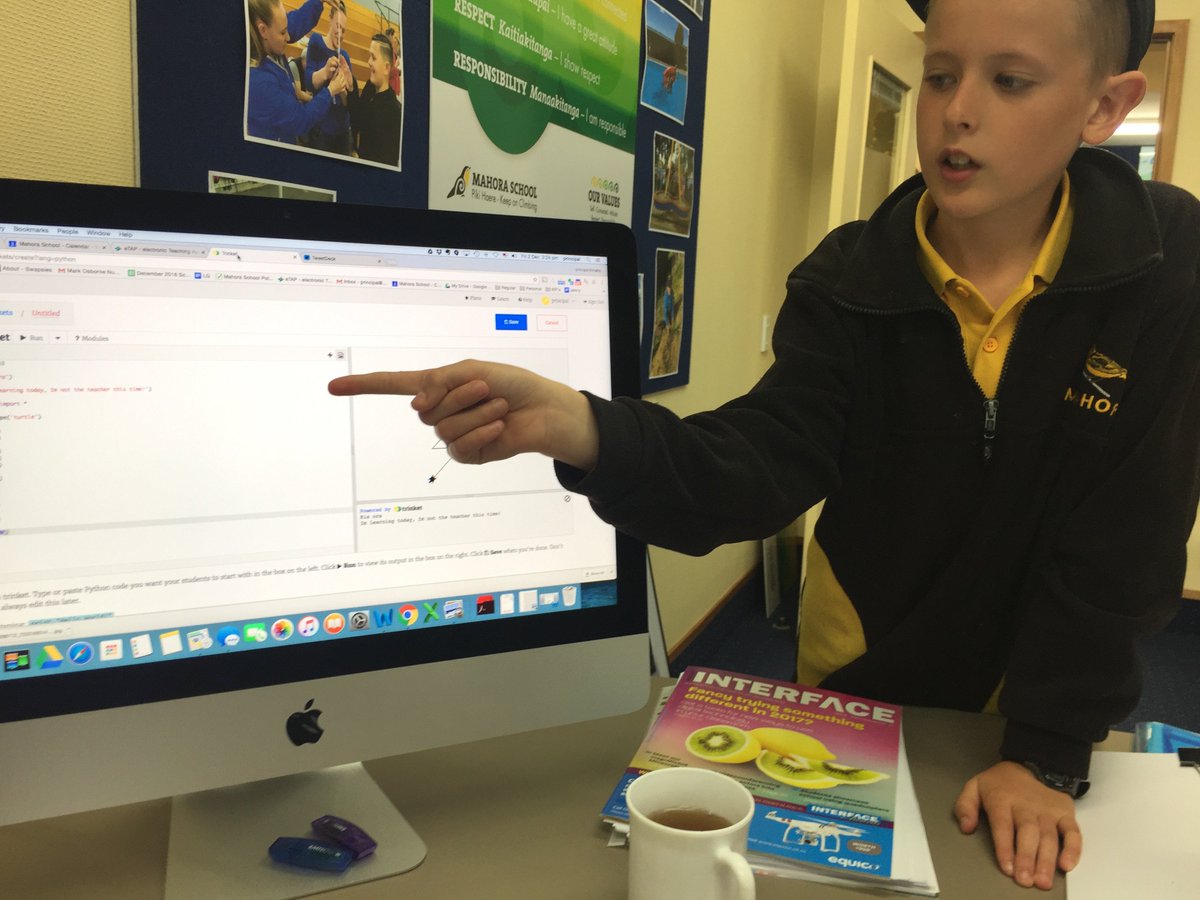 rohanpearse's tweet photo. #principallearning...exciting to have boys teaching me trinket. lots of learning &amp; gd coaching. @Juliet_Revell @dnzkiwi  @TessaBeaver https://t.co/8tlD3oMYpC
