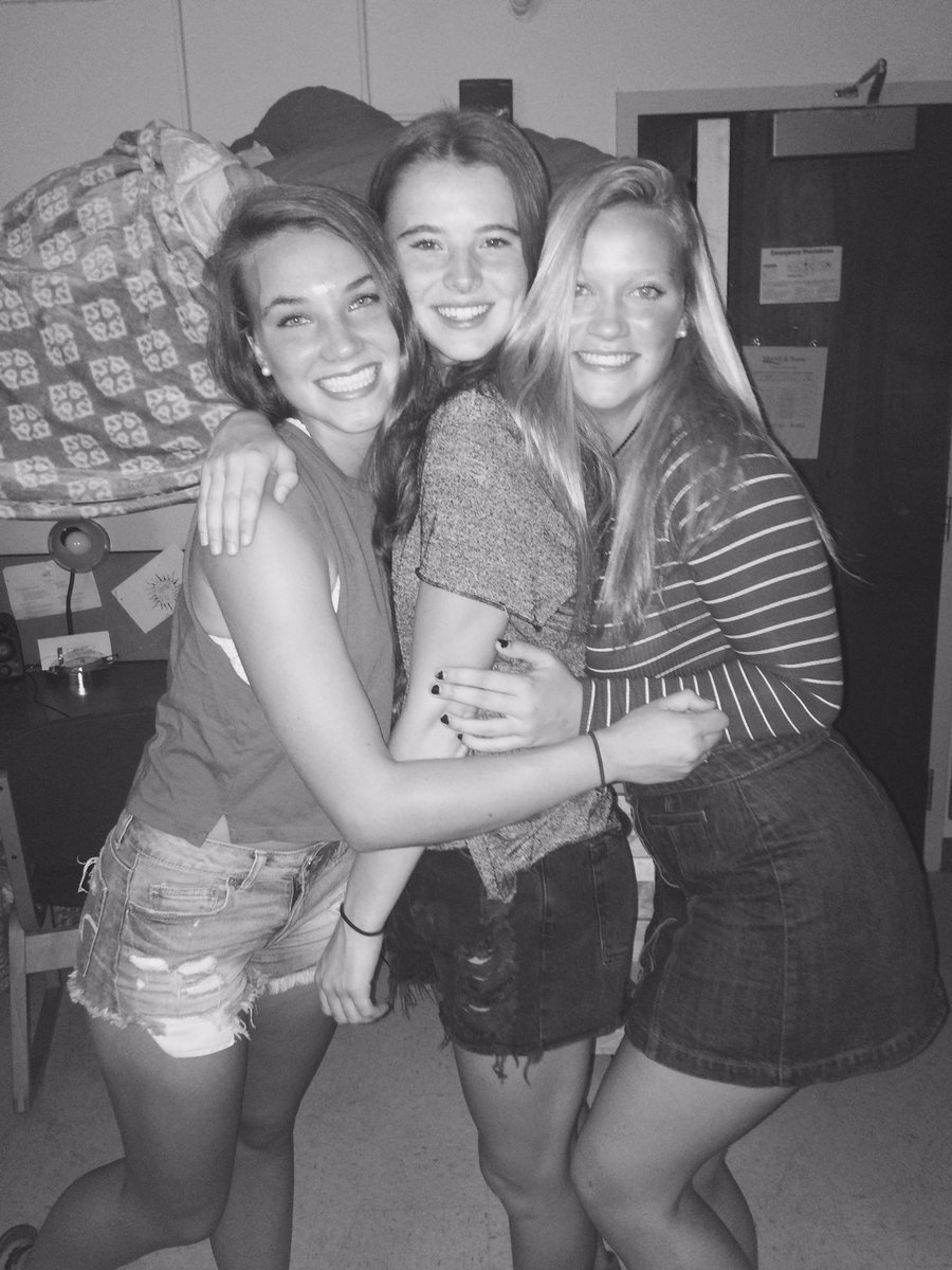 mikaylamurphyy's tweet photo. HAPPY BDAY to my best friend!! thx 4 being a light in everyone's lives :) love&amp;miss you lots❤️thx all the great mems can't wait 4 more ;) https://t.co/881458Slnt