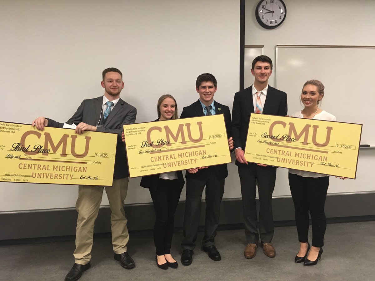 cmucba's tweet photo. Great Lakes Pet Foods, AutoMed Pill Crusher, and Scrappy Tech have won this years Make A Pitch! #cmichnvc2017 https://t.co/1CAEgEDGxm