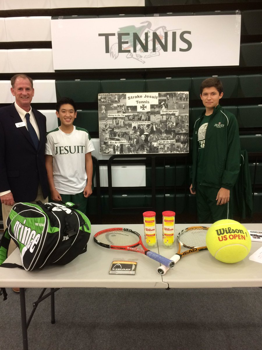 strakejesuitYB's tweet photo. #sjopenhouse #wearesj #strakejesuit https://t.co/R8G29D7OEx