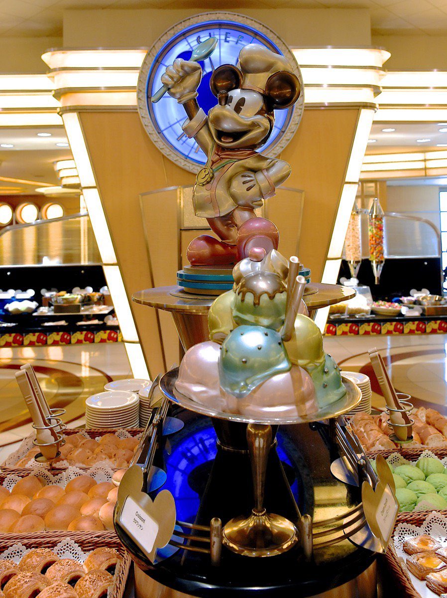 Mezzomikiのディズニーブログ クリスマスデザート盛りだくさん シェフミッキー クリスマス ファンタジー16 スペシャルブッフェ 詳しくは T Co Gyhlf45rt6