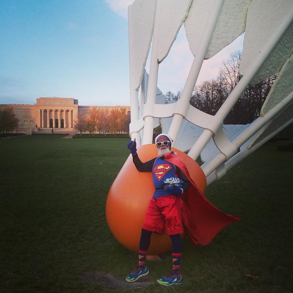 superrunnermike's tweet photo. #kcsuperman https://t.co/GMS0TZQIqQ