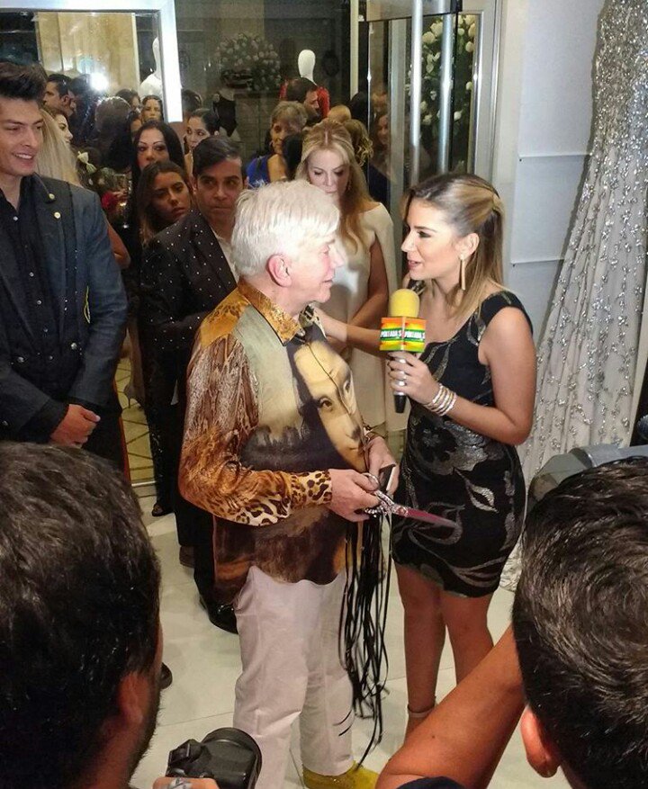 ¡Gracias también a todos los medios de comunicación que asistieron a la inauguración de #HugoEspinaBoutique