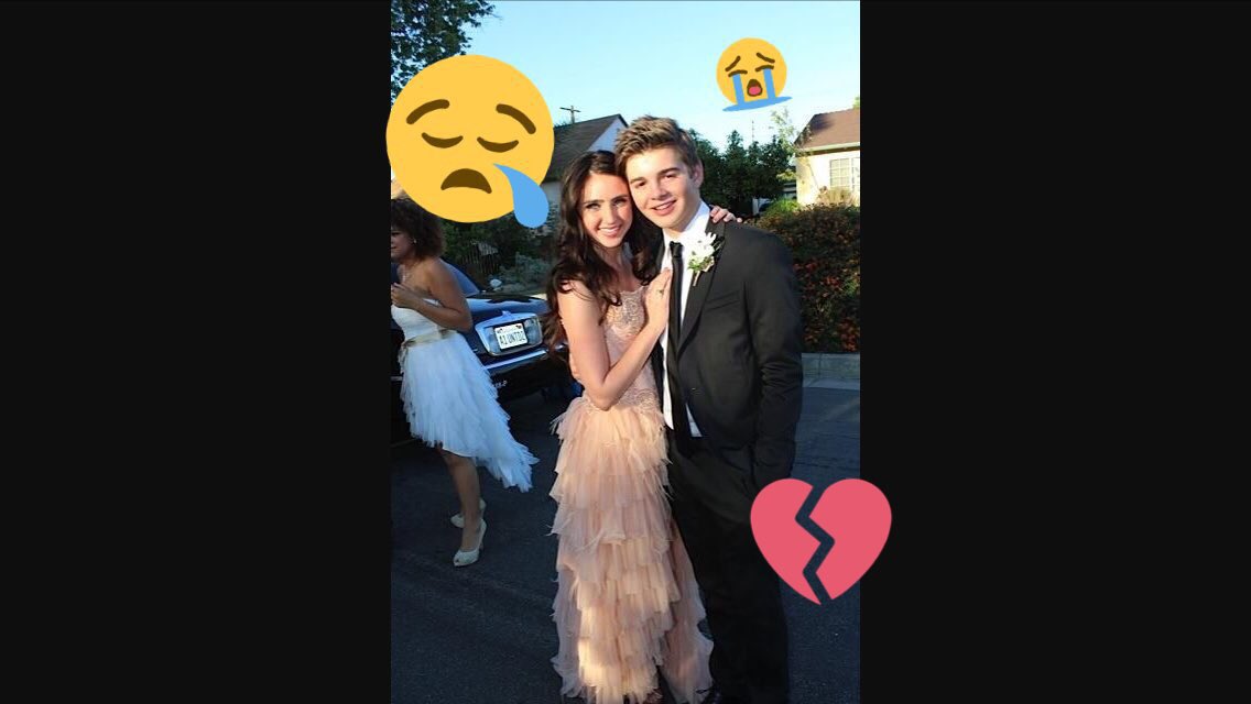 ifishface's tweet photo. In memory of #TeamMallison https://t.co/Isg9WNijsa