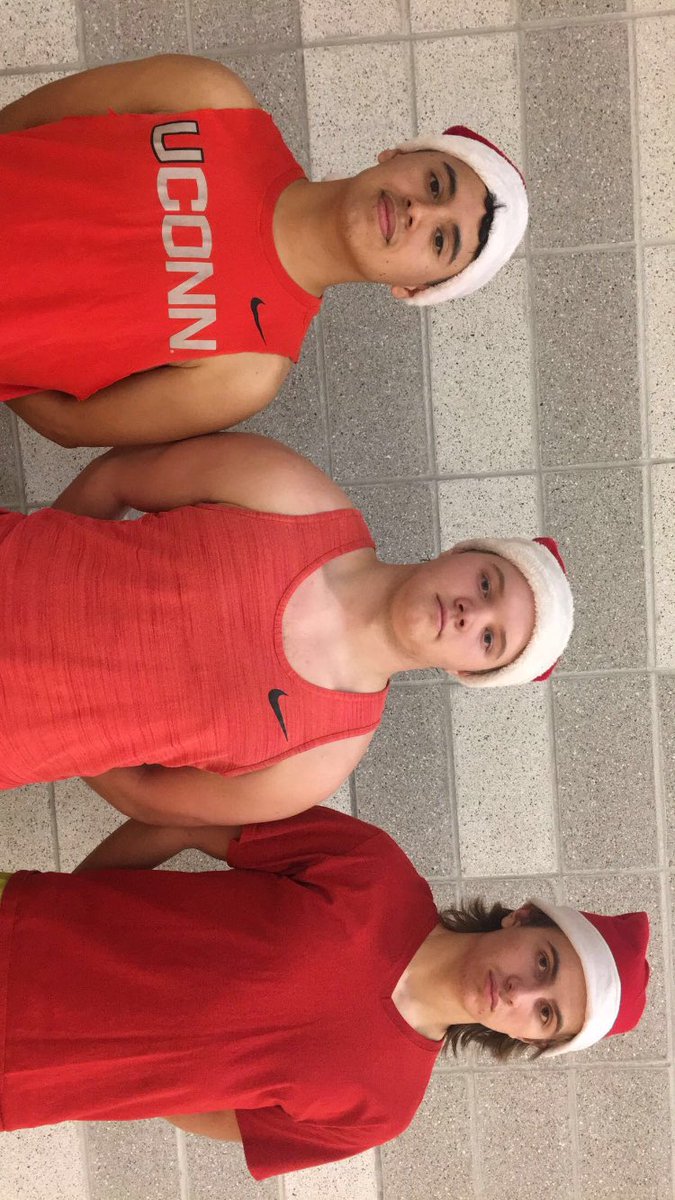 taylorgibson_3's tweet image. Good season boys‼️😂 #jingleballz #kappasig @CasonKennon @Dennisfloress