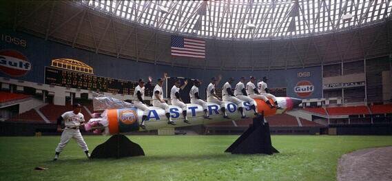 Super70sSports tweet picture