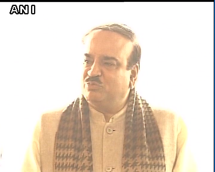 ANI's tweet image. PM was present in Rajya Sabha yesterday, but Congress wasn&apos;t ready.Clearly shows they are running from debate: Ananth Kumar,Parl Affairs Min
