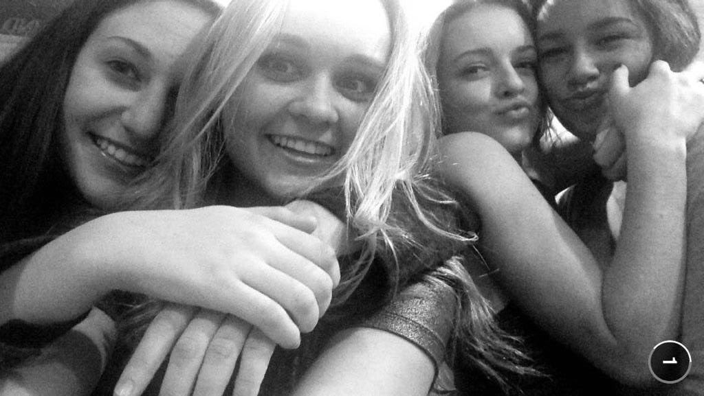 JennaDrewTurner's tweet photo. Better late then never! Love you lots stites, hope your birthday was amazing 💘💘 18 has never looked better 🔞🔥#sincepreschool https://t.co/nXlvuiQnWO