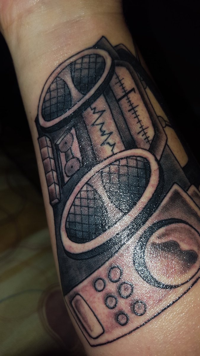 kidvishious's tweet photo. @juicyjaye_xo Good eve Ms. JuicyJ..Happy Thursday!! I got new ink, what do you think?
#JayeIsHellaHot
#JadeIsCoolAF https://t.co/Te7pKnw1MH