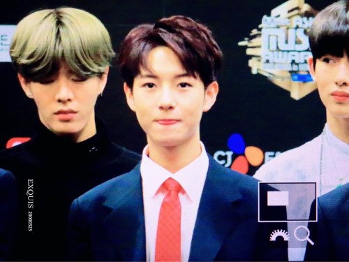 Kimchamod's tweet photo. 161202 #MAM2016 #NCT #NCT127 #NCT_DREAM Press กรี๊ดดดดด #YUTA กับ #RENJUN ในที่สุด SM ก็ถอยสูทให้ NCT สักที https://t.co/cePQ4e3rPX