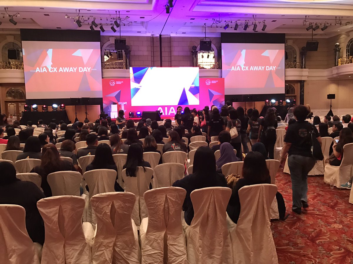 mr_gadget's tweet image. At the #AIAMY CX Away Day! Almost 1000 here to talk CX!