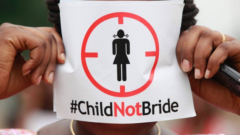 FootprintsBris's tweet photo. https://t.co/YLEuNUHpdZ An article from #theredheartcampaign breaking the #chain of #forcedmarriage #16days #genderviolence #childnotbride https://t.co/t37Pxr8XNx
