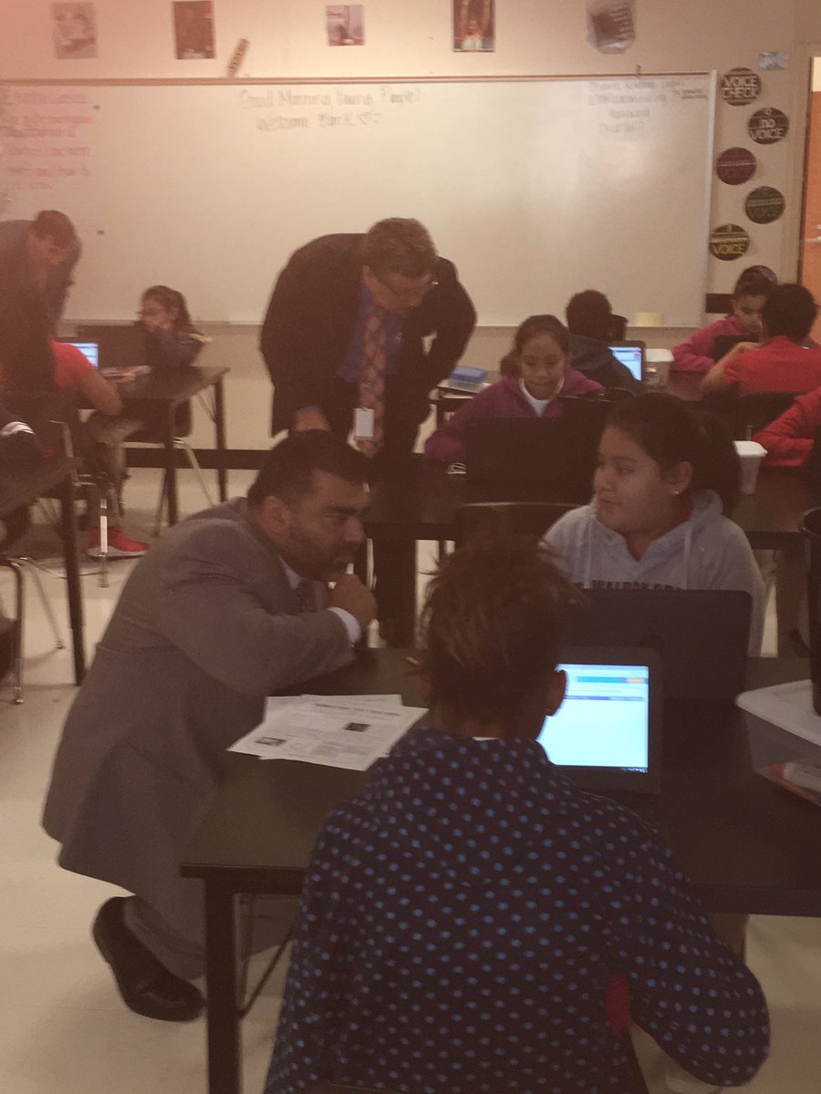 Dchampions1's tweet photo. The Assistant Superintendent, Vicente Reyes and the ED of STEM Oswaldo Alvarenga visit Douglass and tour classes. #studentslovecoding... https://t.co/9POtH9JPMD
