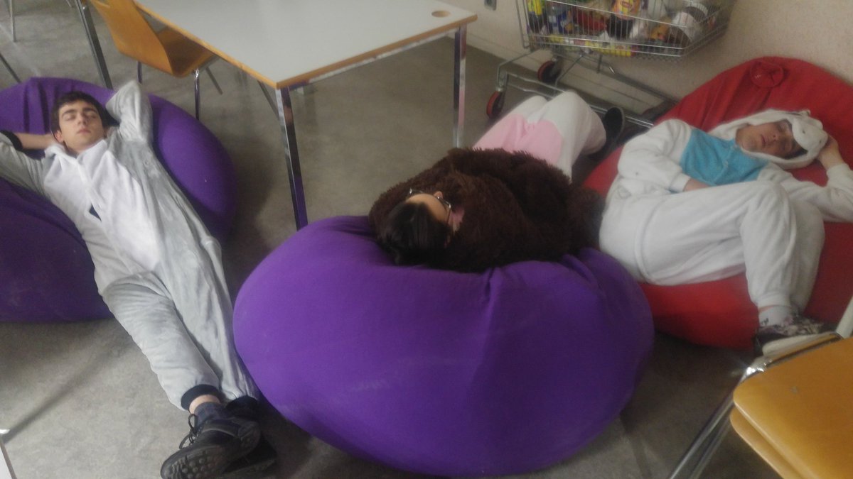 TeamUnicorn#NuitInfo tweet media