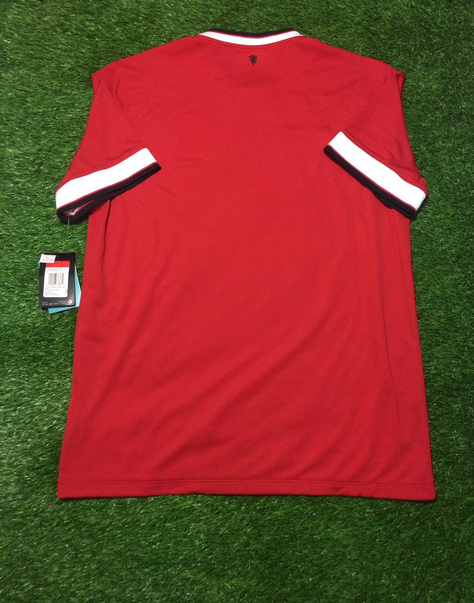 _SoccerBloopers's tweet photo. #LSB6
Man United Home 2014/15
Size L
75x57
BNWT
No minus https://t.co/C4KEqZdxyZ