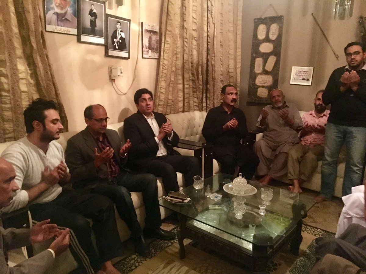 barristeraamir's tweet photo. Offered Fateha with bereaved families of #MianRiaz #AliButt #ShabbirShah in various areas of #NA122 #LAHORE with @SaeedGhani1 https://t.co/1CLRY8vP5n
