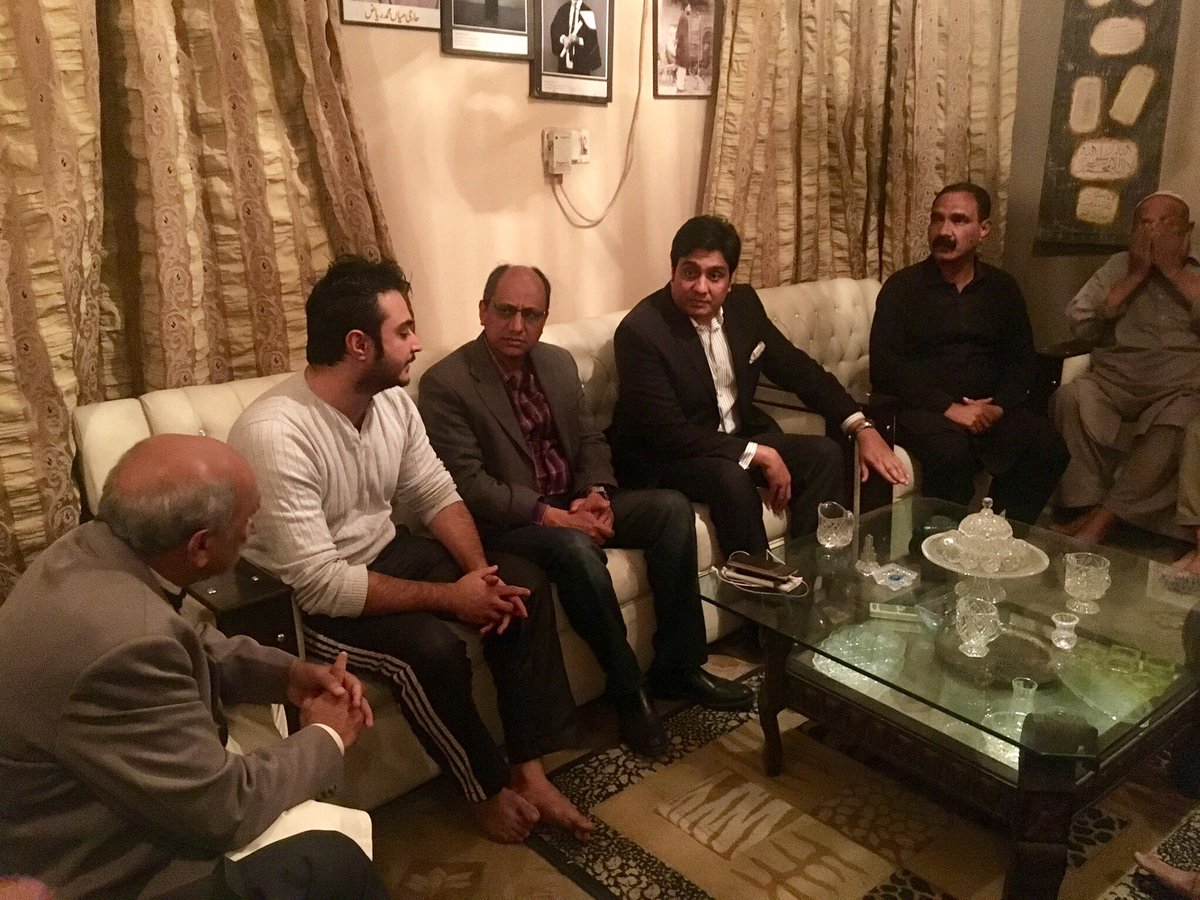 barristeraamir's tweet photo. Offered Fateha with bereaved families of #MianRiaz #AliButt #ShabbirShah in various areas of #NA122 #LAHORE with @SaeedGhani1 https://t.co/1CLRY8vP5n