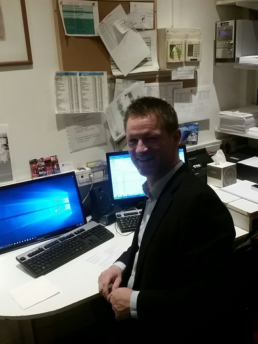 Now on our way to claim the price! #symetrics to win the #internationalhackathon! !