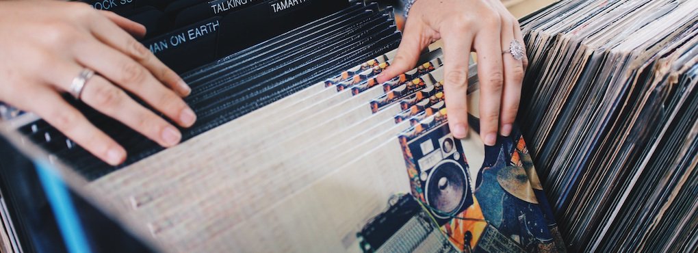 The best kind of chill is at Le Faubourg Lounge Bar every Friday &amp; Saturday through December #DJs #cocktails #berlin bit.ly/2fO49rq