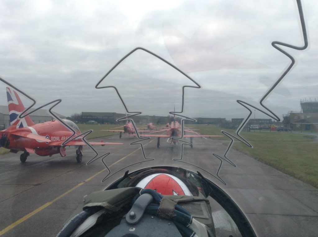 MikeLingPilot's tweet photo. WE. ARE. HOME!!!!!! #RedArrowsTour #smokeoffgo https://t.co/nryHjb7ZJX