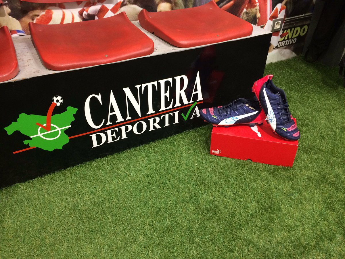 erreabilbao's tweet photo. @ikeribar2014 Zorionak eres el ganador de las botas Puma evopower @CanteraDeportiv https://t.co/uOMS1JmdnE