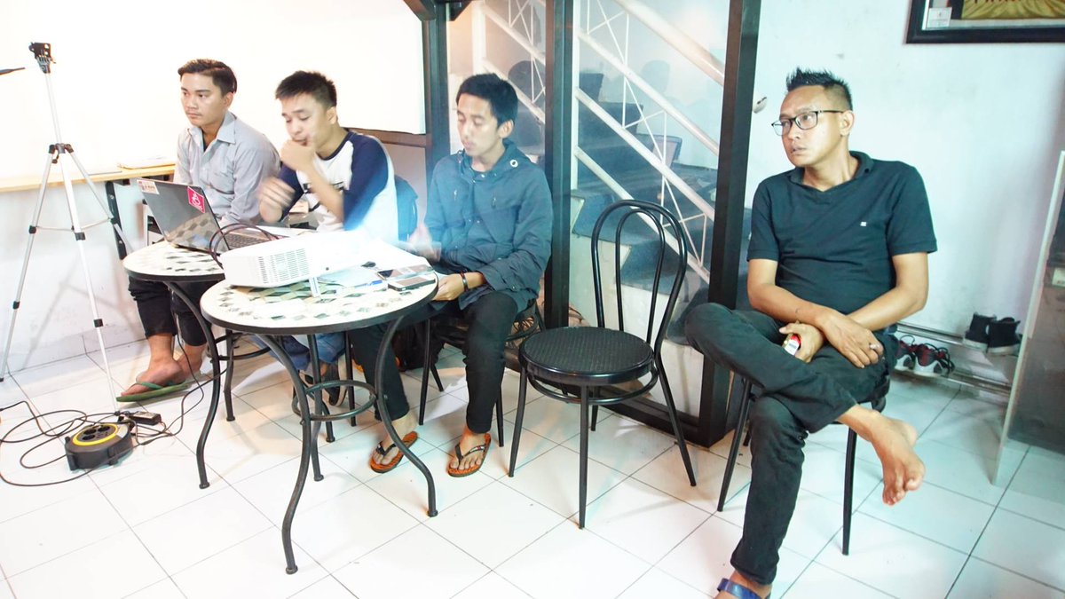 VIPSelatan's tweet photo. Suasana Technical Meeting dalam rangka FUN FUTSAL KVS 2016 https://t.co/3jGJv5sS9m
