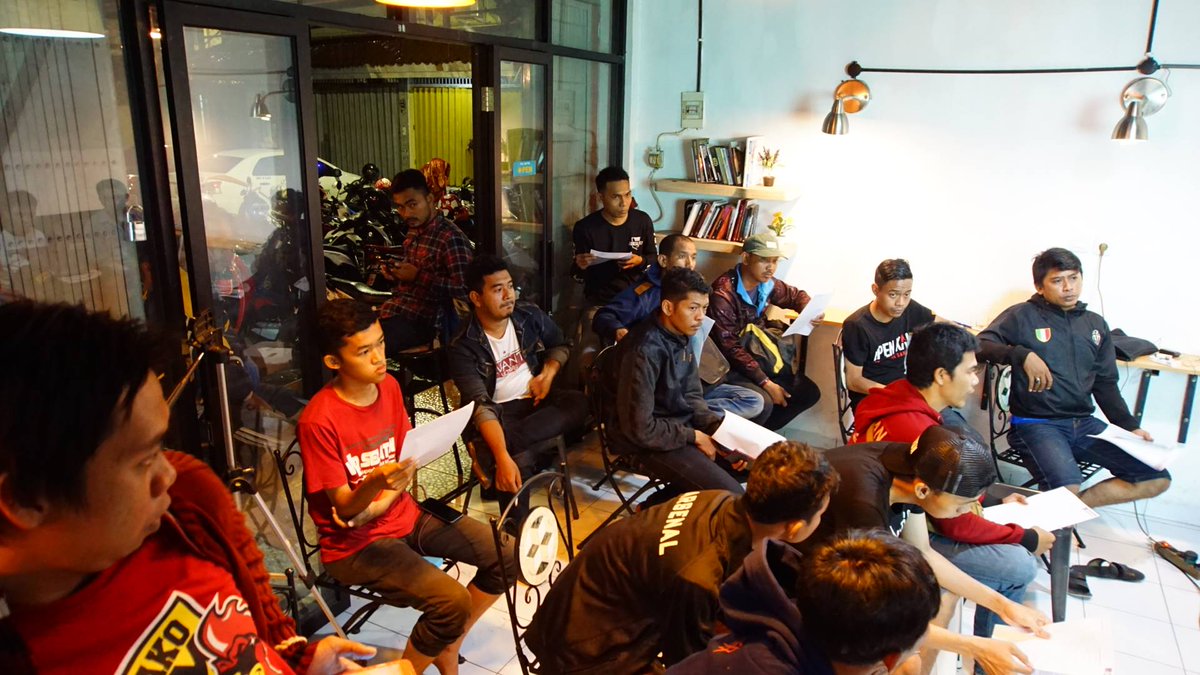 VIPSelatan's tweet photo. Suasana Technical Meeting dalam rangka FUN FUTSAL KVS 2016 https://t.co/3jGJv5sS9m