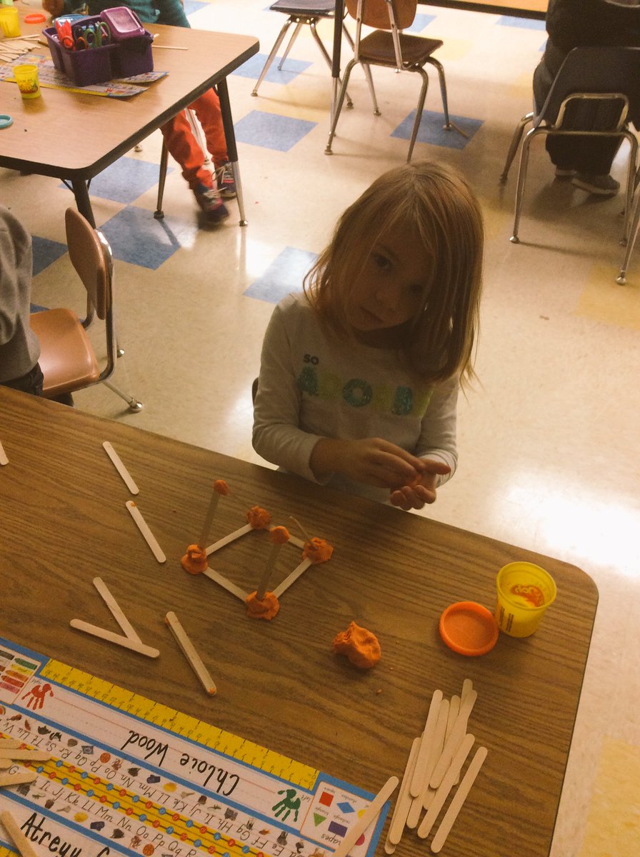 CassondraFrom's tweet photo. Kindergarteners are making their own 3D shapes out of play doh and craft sticks. #essdexcels https://t.co/wJ7CaNUQtR