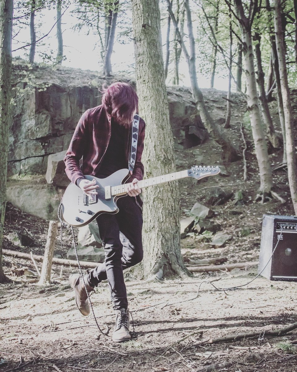 StephenCWJ's tweet photo. On the set of our new video for Empathy with my @ibanezofficial #CMM2 @chrisymas https://t.co/bM2kzDOZih https://t.co/zTUm6gNAXL