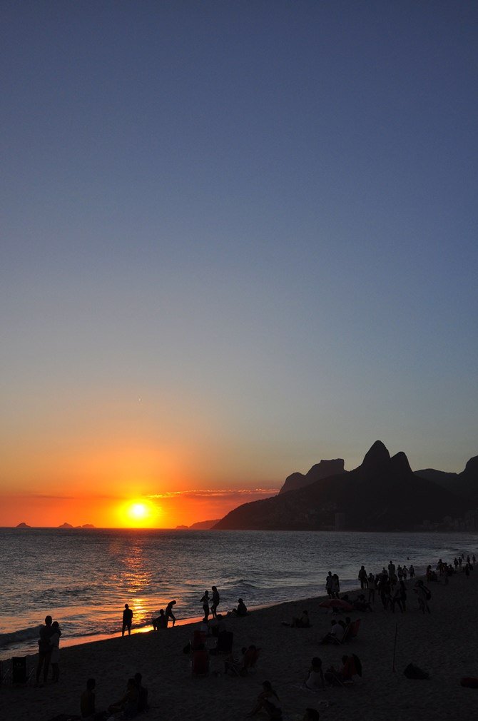 farkot's tweet image. #BossaNova
vk.com/thejazzhistory…
#EllaFitzgerald #BossaGirls #MariaRita

#thejazzhistory