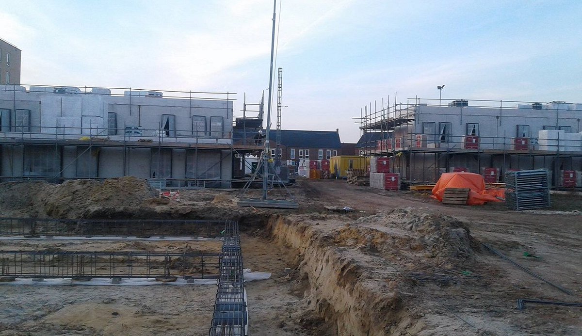 Bouwbedrijf Janssen de Jong Bouw Zuid realiseert in Venlo 48 woningen. CroonenBuro5 verzorgde het ontwerp. #bouwfoto buff.ly/2gPUT2q