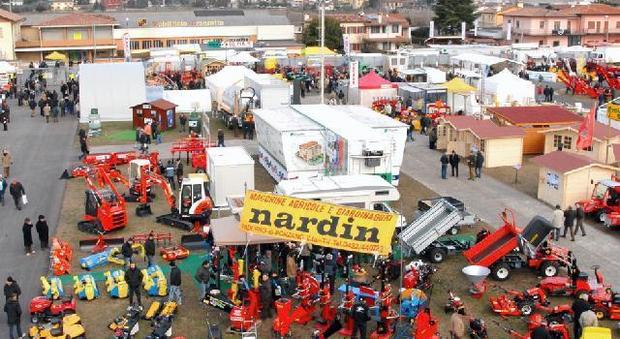 Gazzettino's tweet photo. Fiera agricola con la multinazionale degli ogm: @Coldiretti sbatte la porta #santaluc... https://t.co/jsfKJiC51t https://t.co/ZC3AIinStB