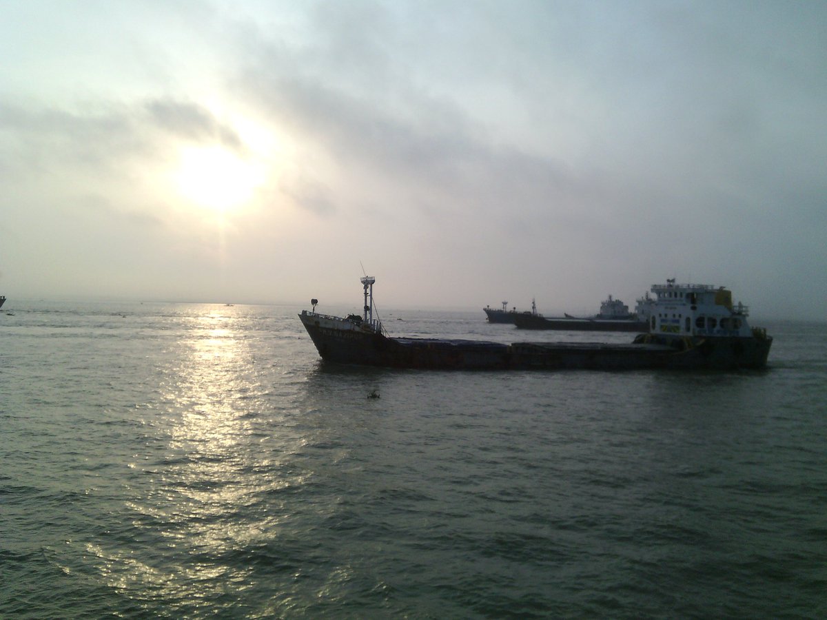 BadrulIslam89's tweet photo. #BeautifulRiverBangladesh 
PC: @BadrulIslam89 https://t.co/SvPnlwnEMu