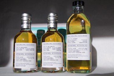 MrSingleMalt's tweet photo. Tweet Tasting: Bruichladdich #TENSTROIKA - die drei 10er - https://t.co/KT6IfWIJY2 https://t.co/cvA8TTNwoK