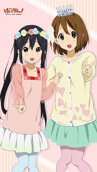 けいおん！】唯＆梓 マルチタペストリーのれんが発売予定です