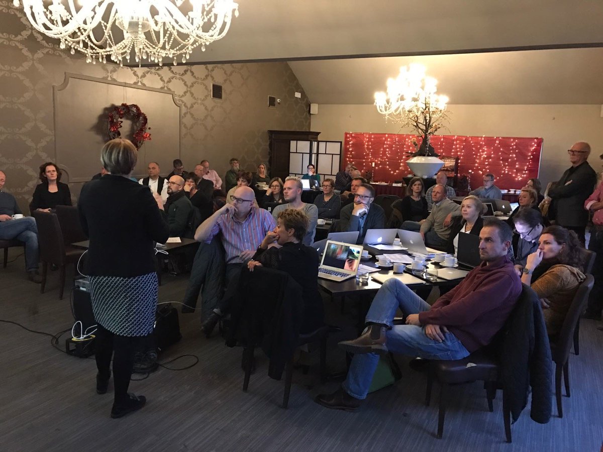 Goede bijeenkomst gisteren met PRO VSO scholen uit DU, BE en NL, internationaal ePortfolio krijgt steeds meer vorm! #cozimaerasmus