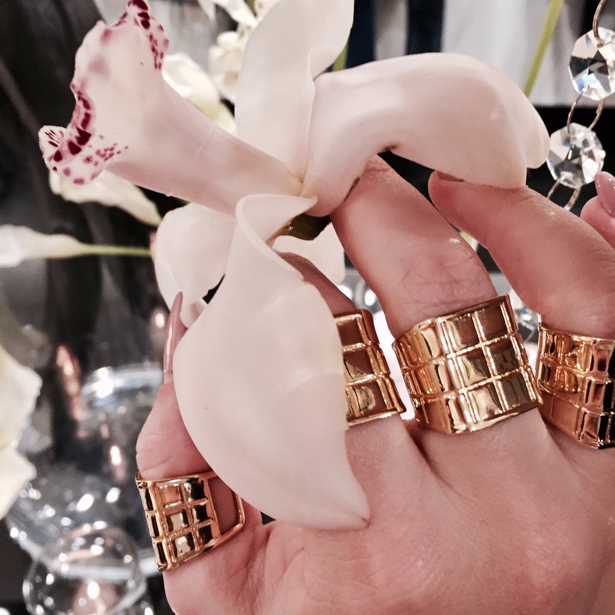 LuxuryRoma's tweet photo. Jewelry from Rome by @MVPCreations #luxury life https://t.co/p4ePvfZZVu