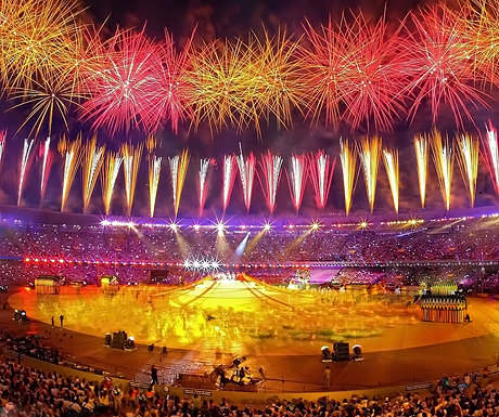 luxurytravel's tweet photo. Indulge in #Brazil's top 5 #festivals https://t.co/6UnpHLNk0L https://t.co/npfylIFRA9
