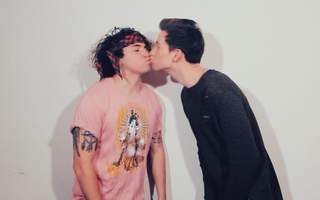 KristaLovesJian's tweet photo. @RickyPDillon @jccaylen #collogmas This was great, y'all are so funny. One of my favorite videos. Love y'all so much https://t.co/jMQCpfljrq