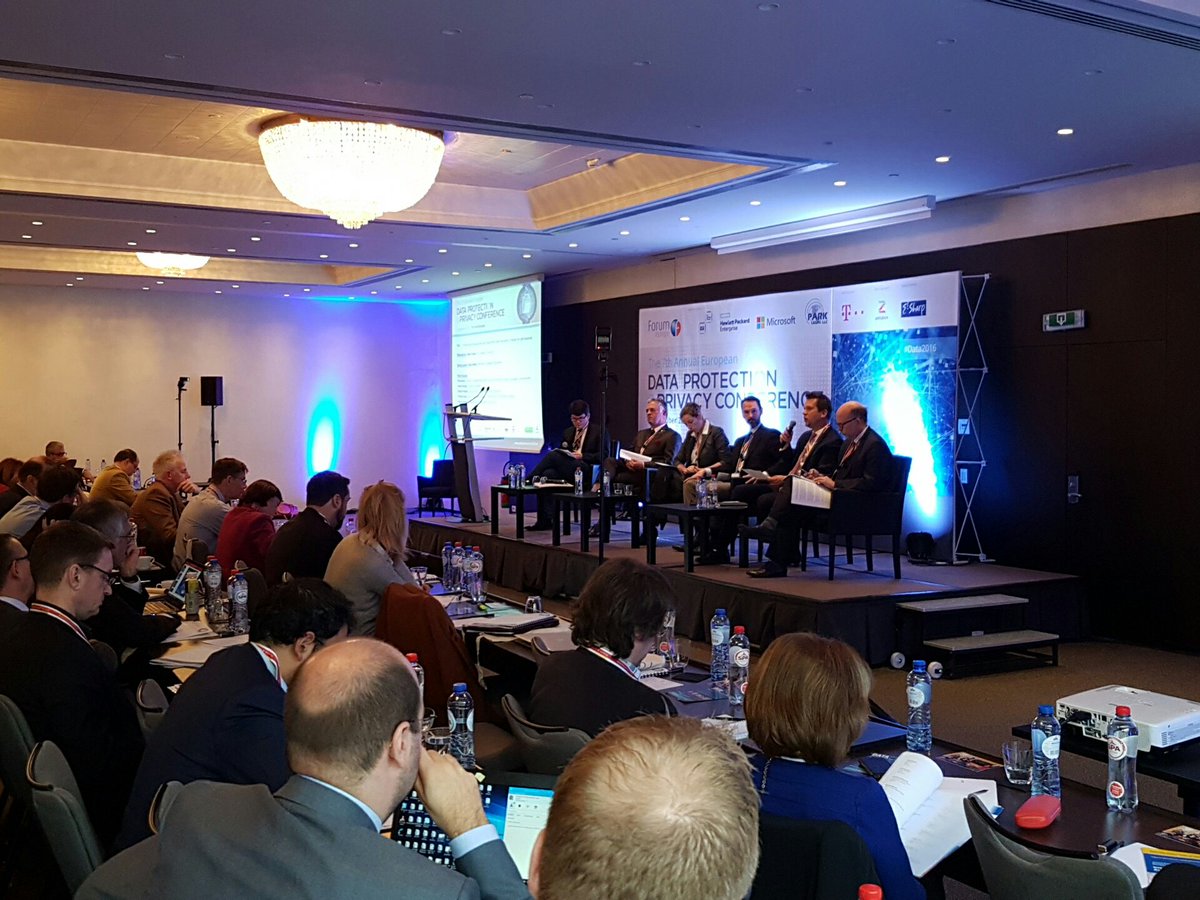 ThomasBoueEU's tweet photo. Thank you @ForumEurope for yet another great event and speaking opportunity! #Data2016 https://t.co/M0Ra9Fz5fq