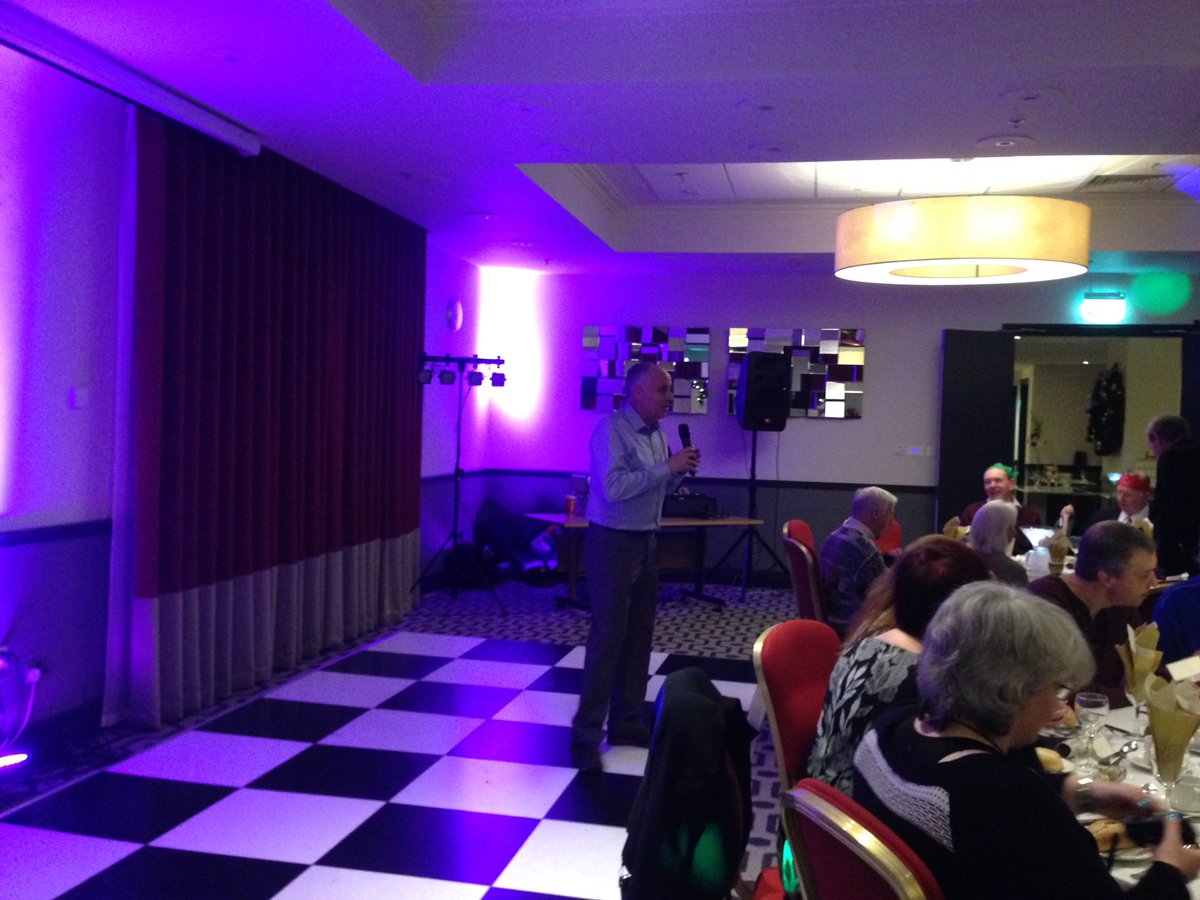 HeadwayLeeds_'s tweet photo. Few more from last nights fantastic @HeadwayLeeds_  Xmas party @HiltonLeedsCity https://t.co/K3402teTLa