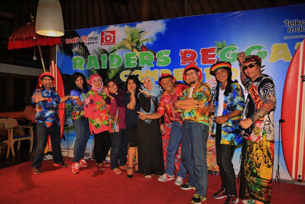 ivoneandayani's tweet photo. Selalu ada #olahrasa yang #fun di setiap agenda #RapimRaiders @TelkomIndonesia #Kuta #Bali @_funtastic5_ team #GATREG5 @parwi66 https://t.co/S3gAFidKGi