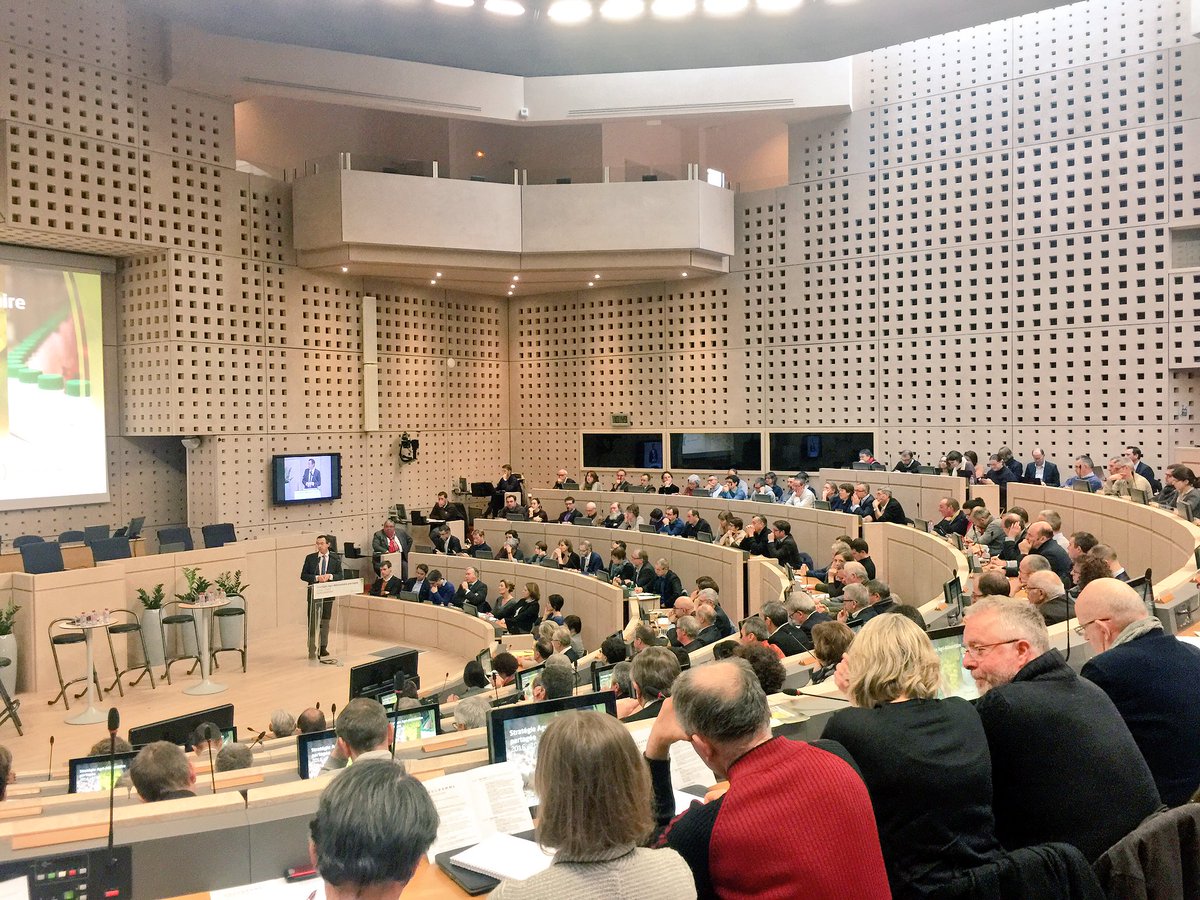 Il n'y aura pas d'avenir pour les #PaysDeLaLoire si il n'y a pas d'avenir pour nos agriculteurs ! Nous agissons. #Agriculture. #PDLAgri