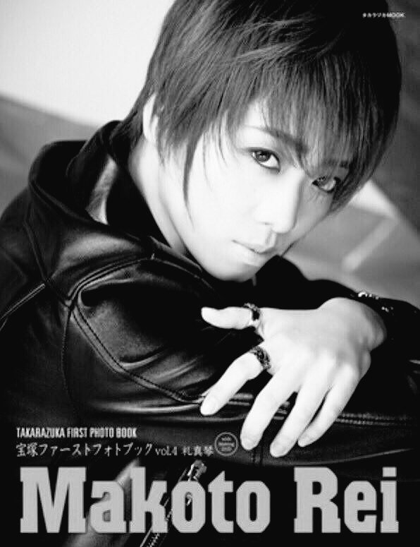 little_fuji_'s tweet photo. これほど危険な香りを漂わせる研8がいるだろうか…

男になって8年だぞ8年。
おい世の男よ。
頑張りたまえ。 https://t.co/z1nyXaUREU