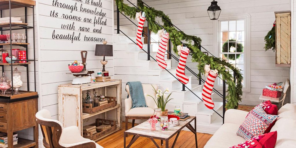 Kako ćete ukrasiti dom ovih blagdana?
#homedecorating #Christmas #friday #indoor #modern #cozy #warm #holidayseason #besttimeoftheyear