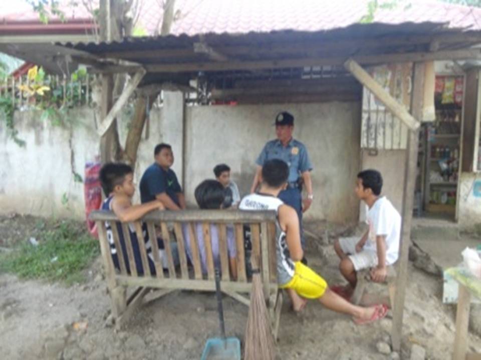 ps07_cocpo's tweet photo. Information dissemination re #DoubleBarrelAlpha through the conduct of Pulong-Pulong among the youth of Barangay Iponan, CDOC. https://t.co/zIyl1bmhOA
