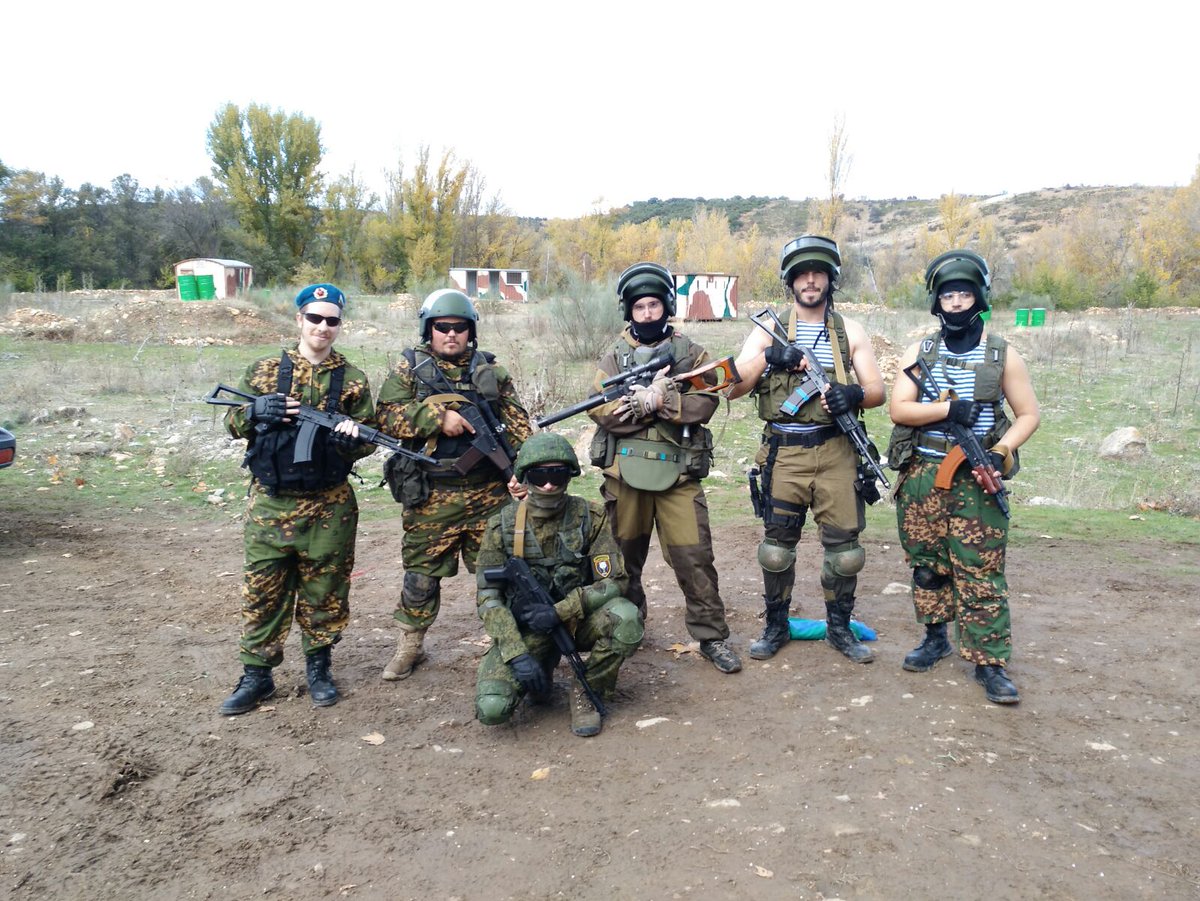 adriansoft93's tweet photo. Momentos en @mecoairsoftclub #Rusfor #K6-3 #ФСБ #DefenderII #VSS #AEG #Smerhs #Gorka
@airsoft_ghost @YuriPetrovichh @TheDaveMadrid https://t.co/fD7QCz9sw4