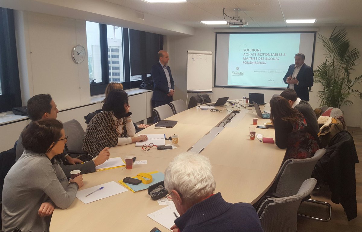 ELerendu's tweet image. Présentation de l&apos;outil #Acesia pr des #achatsresponsables par @AFNOR avc @habitat_76 @EDFofficiel @ADRESSNormandie @servier #Helpevia #RSE