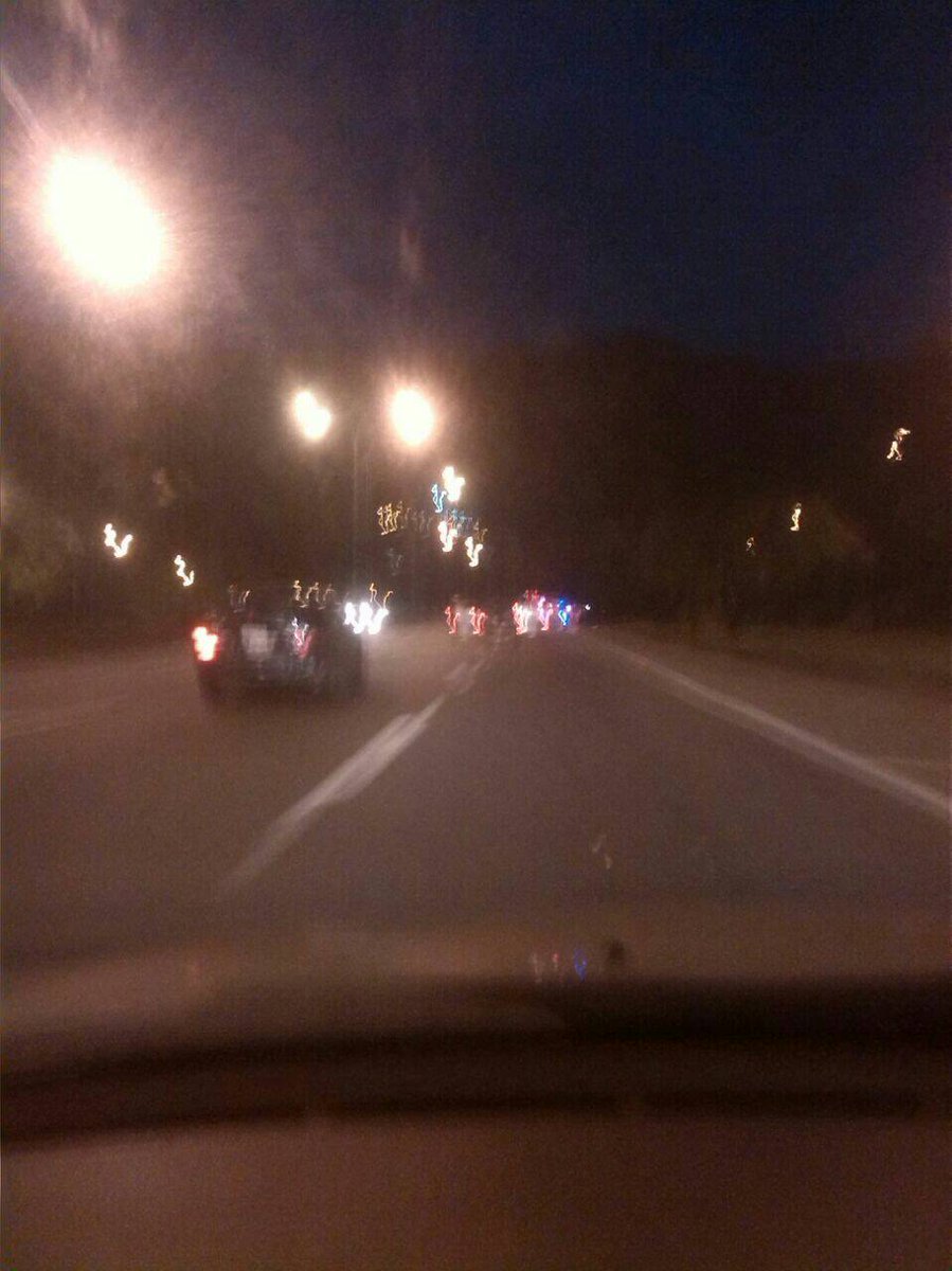 TrafficVial987's tweet photo. #AGMA Vía Caracas mejora marcha en mampote 6:05am @trafficMIRANDA @EUtrafico @traficovv https://t.co/cxlrdH5uNY